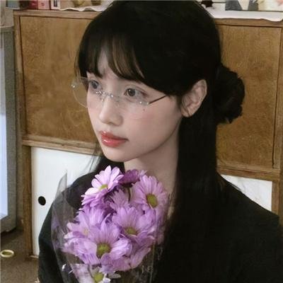 玉女怀春