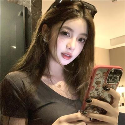 走夜路的男人